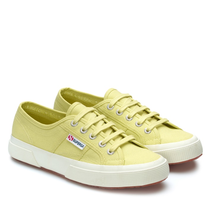 Superga 2750 Cotu Classic Amarillo Polvoriento-f Avorio