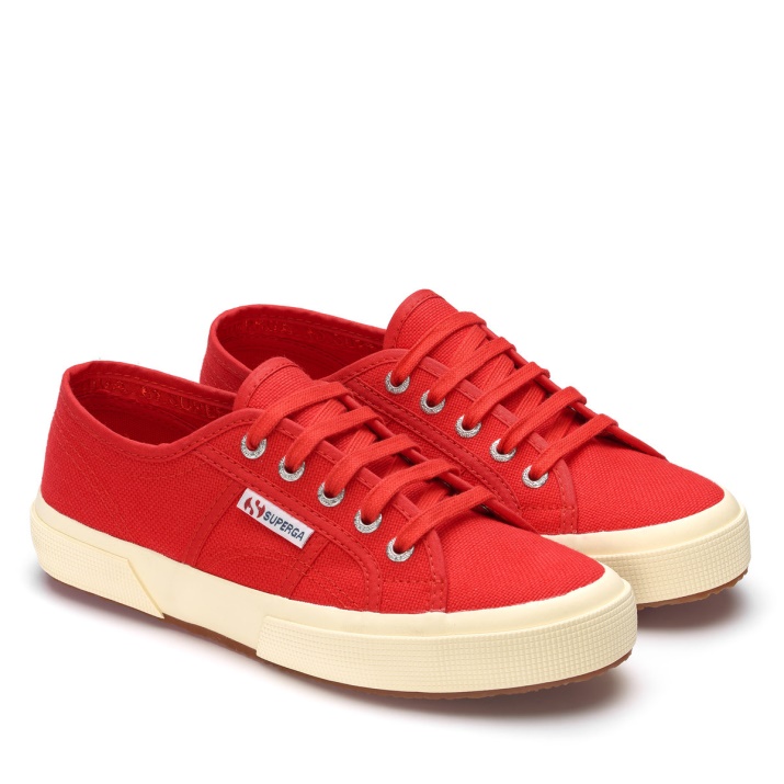 Superga 2750 Cotu Clásico Rojo