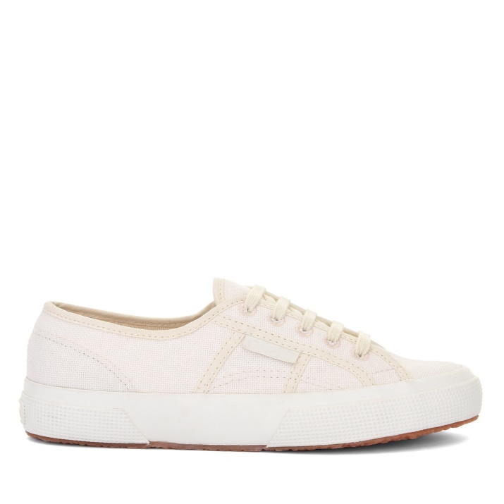 Superga 2750 Lona Organica Tinte Natural Malas Hierbas