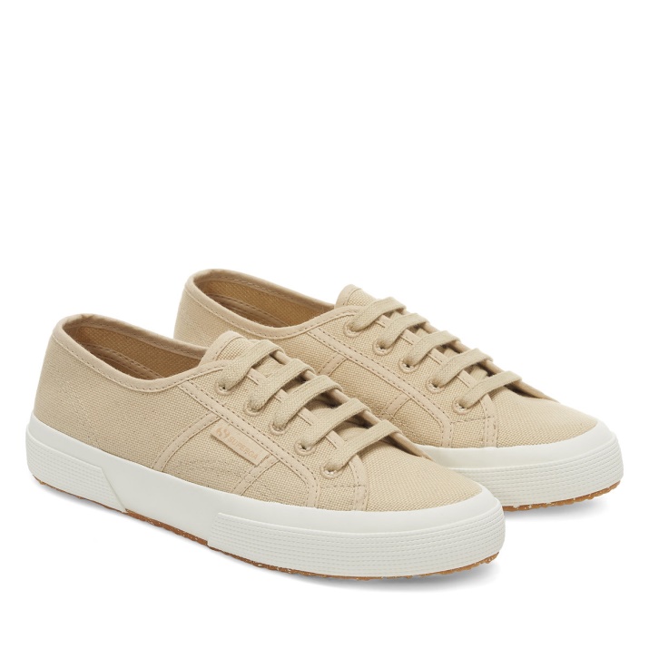 Superga 2750 Lona Orgánica Tinte Natural Jack Fruit