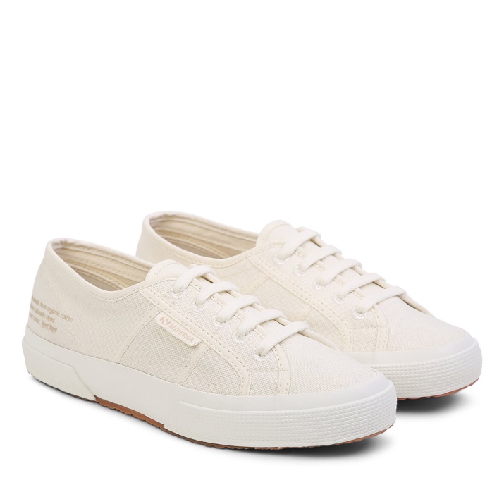 Superga 2750 Lona Orgánica Tinte Natural Natural