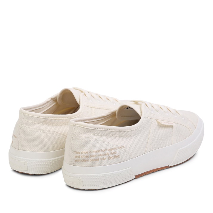 Superga 2750 Lona Orgánica Tinte Natural Natural