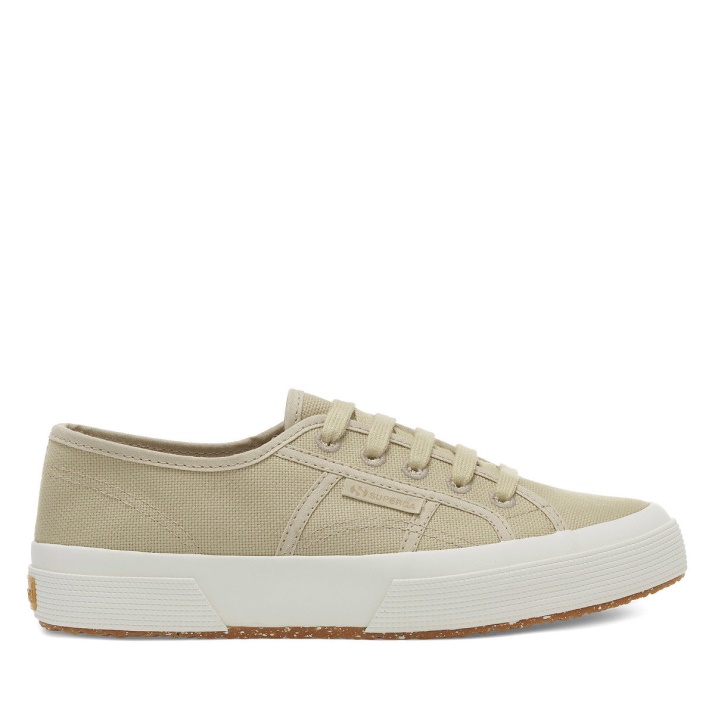 Superga 2750 Lona Orgánica Tinte Natural Magenta Terminalia